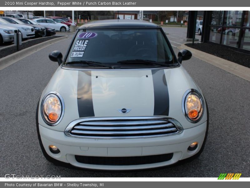 Pepper White / Punch Carbon Black Leather 2010 Mini Cooper Hardtop