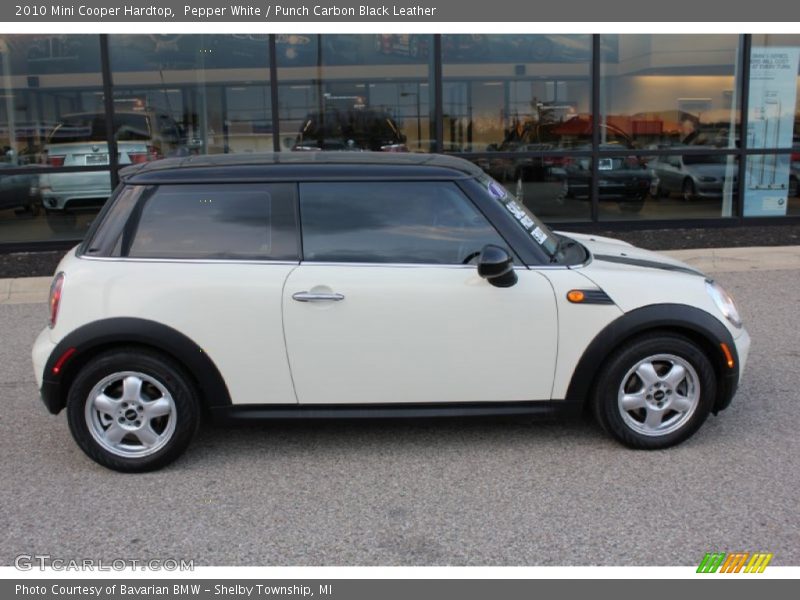 Pepper White / Punch Carbon Black Leather 2010 Mini Cooper Hardtop