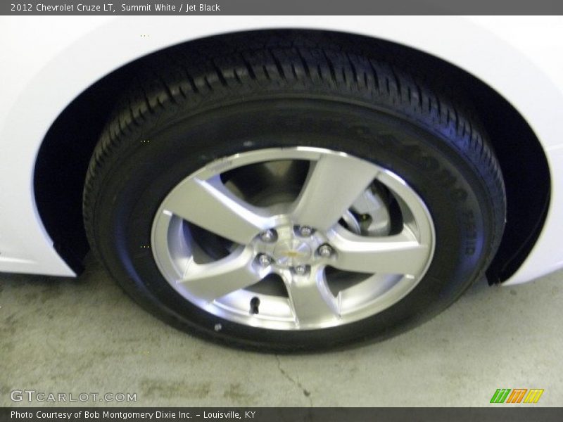 Summit White / Jet Black 2012 Chevrolet Cruze LT