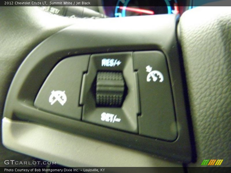 Summit White / Jet Black 2012 Chevrolet Cruze LT