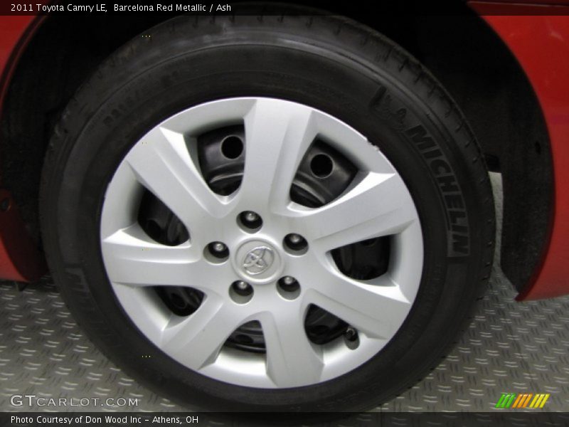Barcelona Red Metallic / Ash 2011 Toyota Camry LE