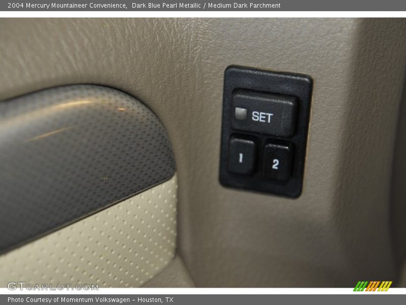 Dark Blue Pearl Metallic / Medium Dark Parchment 2004 Mercury Mountaineer Convenience