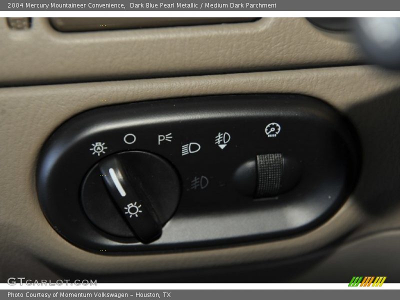 Dark Blue Pearl Metallic / Medium Dark Parchment 2004 Mercury Mountaineer Convenience