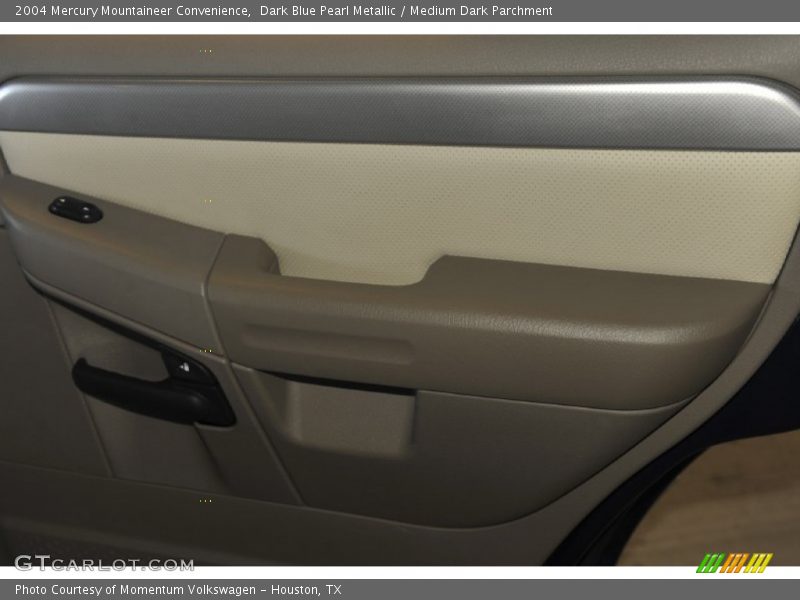Dark Blue Pearl Metallic / Medium Dark Parchment 2004 Mercury Mountaineer Convenience