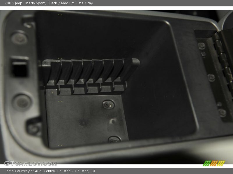 Black / Medium Slate Gray 2006 Jeep Liberty Sport