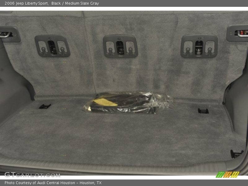 Black / Medium Slate Gray 2006 Jeep Liberty Sport