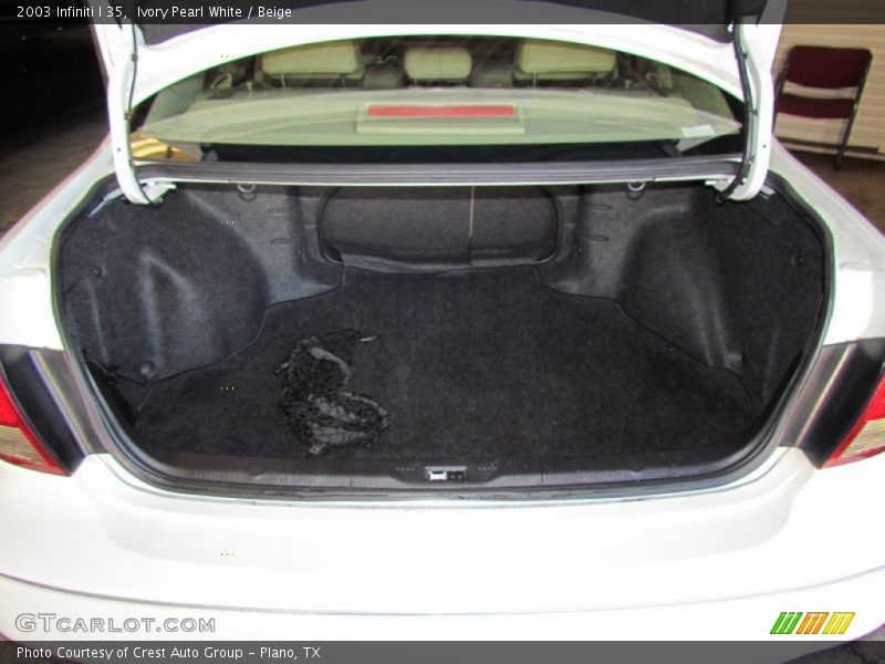 Ivory Pearl White / Beige 2003 Infiniti I 35