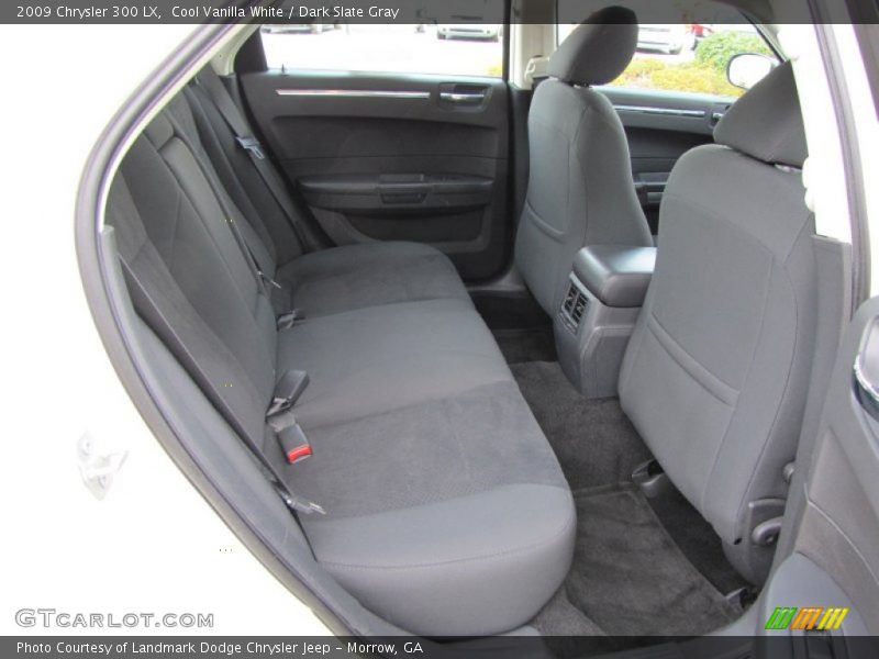 Cool Vanilla White / Dark Slate Gray 2009 Chrysler 300 LX