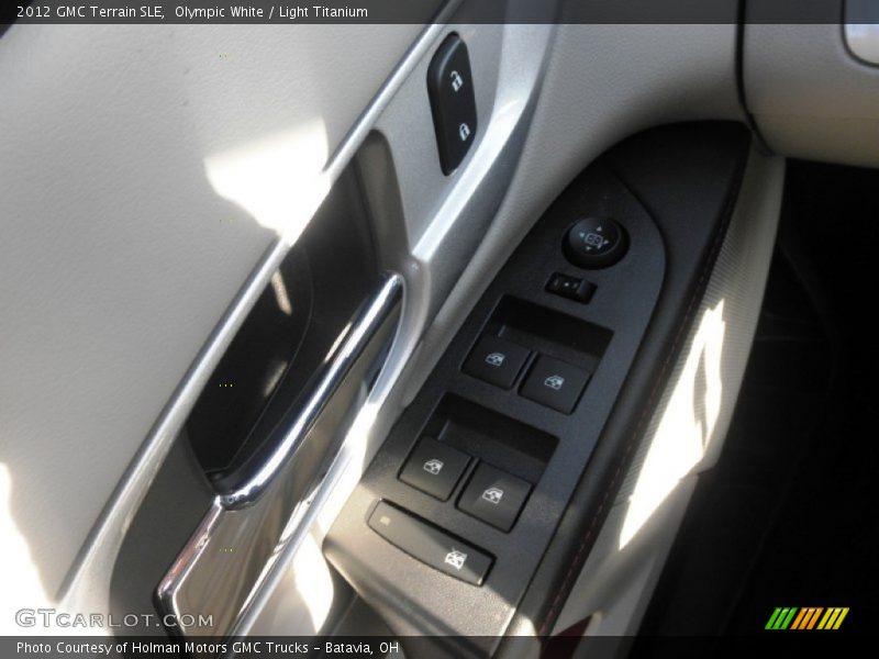 Olympic White / Light Titanium 2012 GMC Terrain SLE