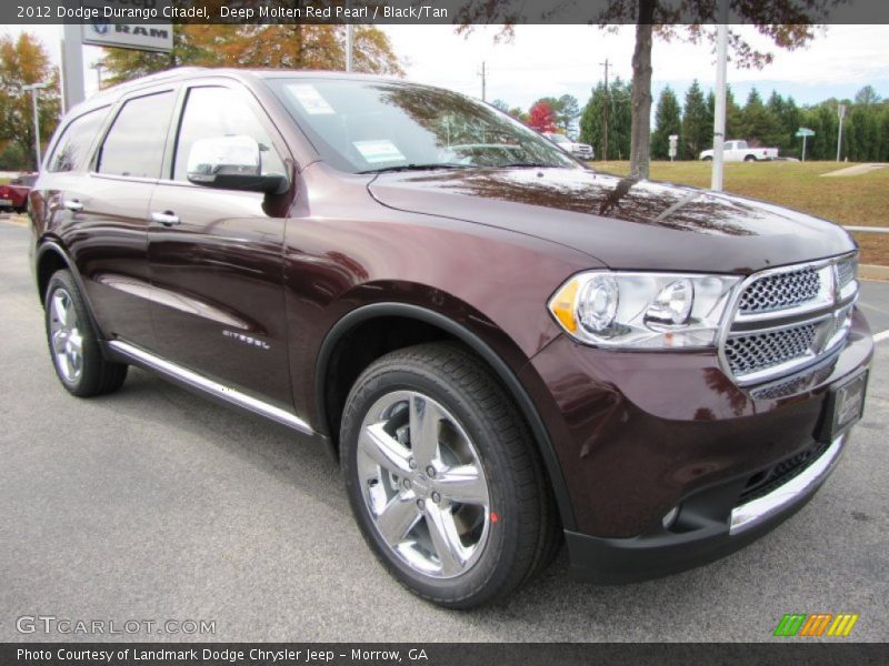 Front 3/4 View of 2012 Durango Citadel