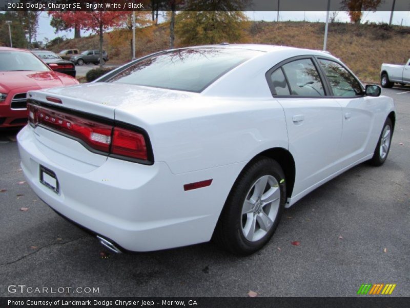 Bright White / Black 2012 Dodge Charger SE