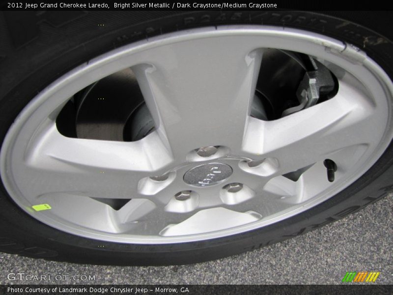 Bright Silver Metallic / Dark Graystone/Medium Graystone 2012 Jeep Grand Cherokee Laredo