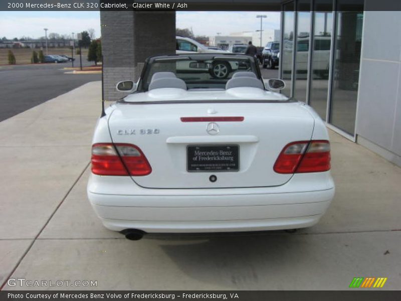 Glacier White / Ash 2000 Mercedes-Benz CLK 320 Cabriolet