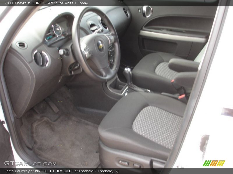 Arctic Ice White / Ebony 2011 Chevrolet HHR LT