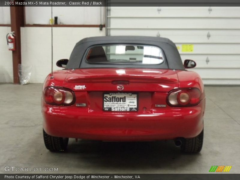 Classic Red / Black 2001 Mazda MX-5 Miata Roadster