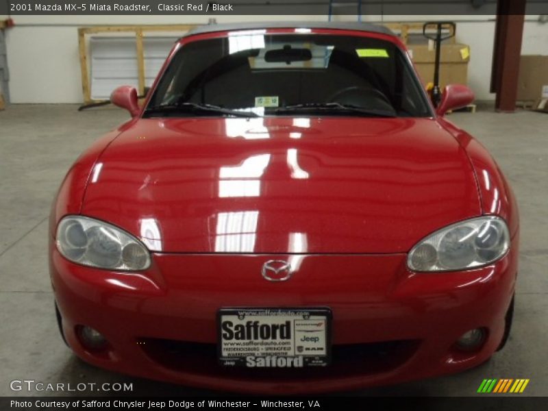 Classic Red / Black 2001 Mazda MX-5 Miata Roadster