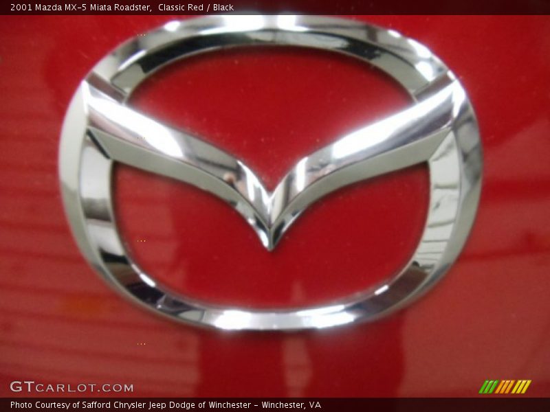 Classic Red / Black 2001 Mazda MX-5 Miata Roadster