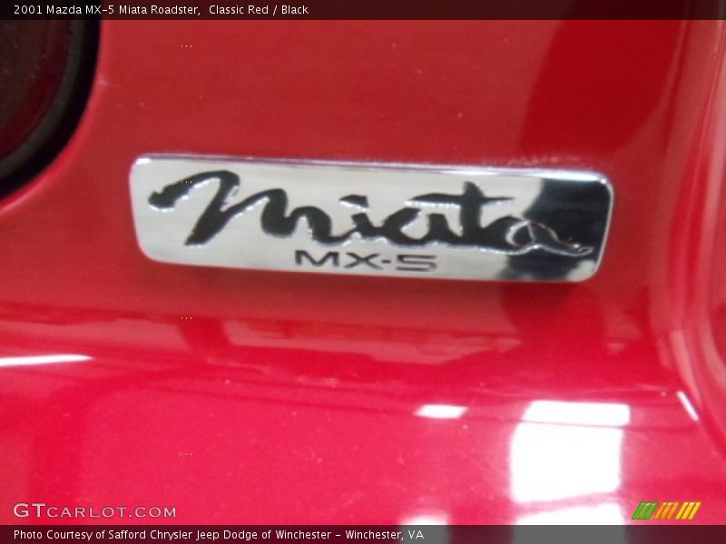 Classic Red / Black 2001 Mazda MX-5 Miata Roadster