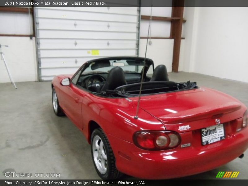 Classic Red / Black 2001 Mazda MX-5 Miata Roadster