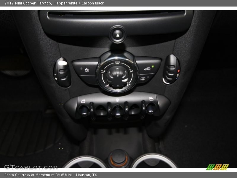 Pepper White / Carbon Black 2012 Mini Cooper Hardtop
