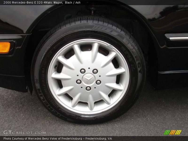 Black / Ash 2000 Mercedes-Benz E 320 4Matic Wagon