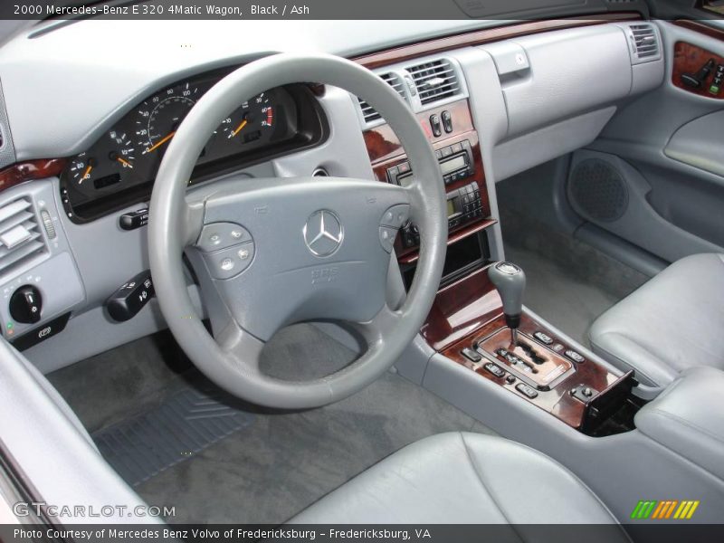 Black / Ash 2000 Mercedes-Benz E 320 4Matic Wagon