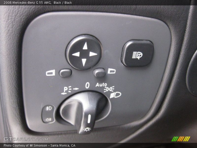 Controls of 2008 G 55 AMG
