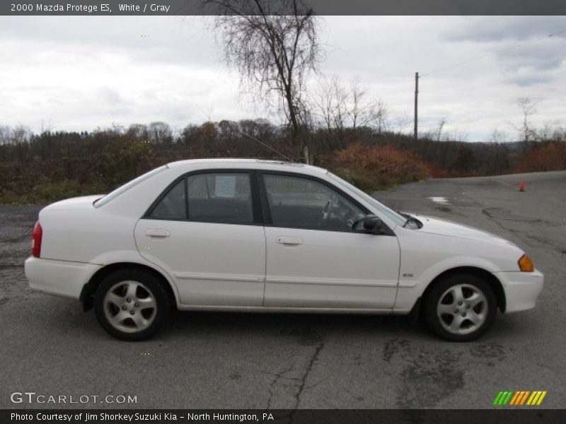 White / Gray 2000 Mazda Protege ES