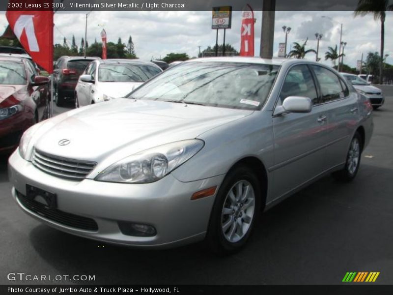 Millennium Silver Metallic / Light Charcoal 2002 Lexus ES 300