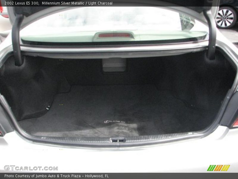 Millennium Silver Metallic / Light Charcoal 2002 Lexus ES 300