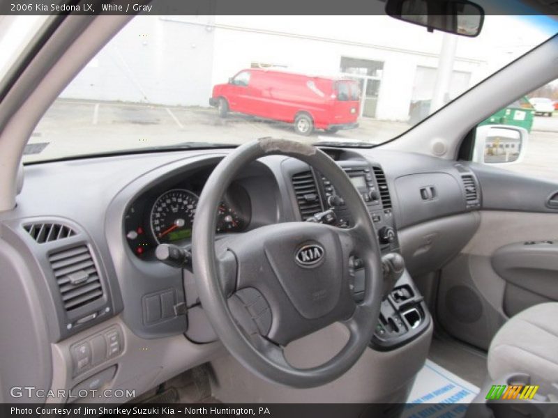 White / Gray 2006 Kia Sedona LX