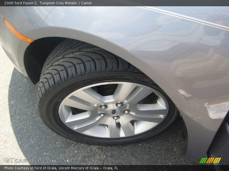 Tungsten Grey Metallic / Camel 2006 Ford Fusion S