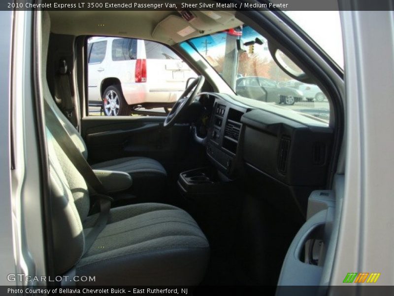 Sheer Silver Metallic / Medium Pewter 2010 Chevrolet Express LT 3500 Extended Passenger Van