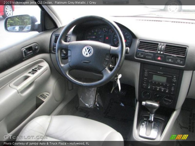 Platinum Grey Metallic / Grey 2003 Volkswagen Jetta GLS Sedan