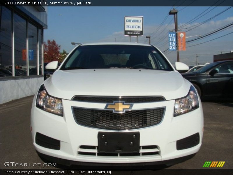 Summit White / Jet Black 2011 Chevrolet Cruze LT