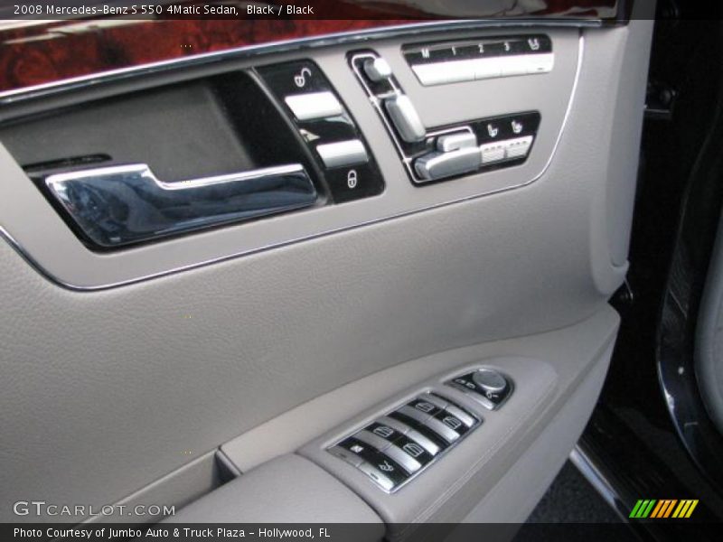 Black / Black 2008 Mercedes-Benz S 550 4Matic Sedan