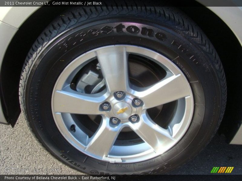 Gold Mist Metallic / Jet Black 2011 Chevrolet Cruze LT
