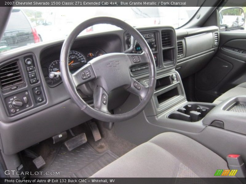 Blue Granite Metallic / Dark Charcoal 2007 Chevrolet Silverado 1500 Classic Z71 Extended Cab 4x4