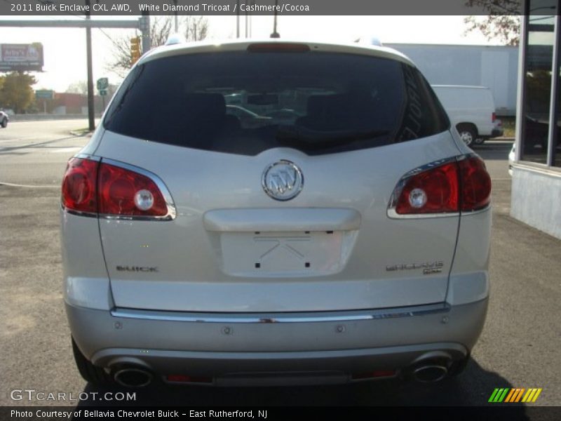 White Diamond Tricoat / Cashmere/Cocoa 2011 Buick Enclave CXL AWD