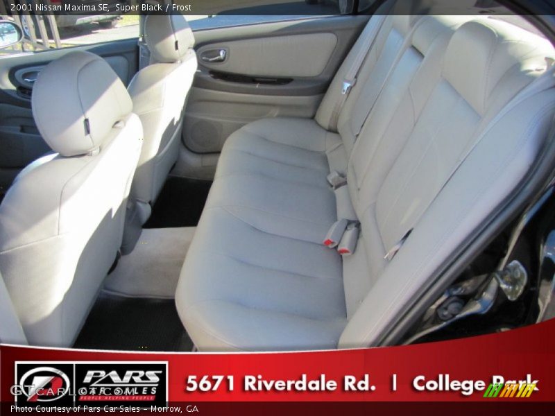 Super Black / Frost 2001 Nissan Maxima SE