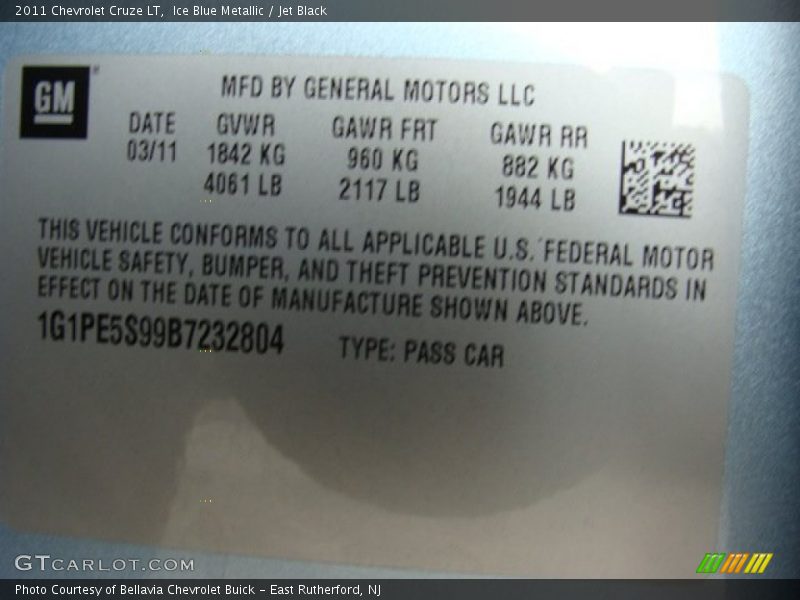 Ice Blue Metallic / Jet Black 2011 Chevrolet Cruze LT
