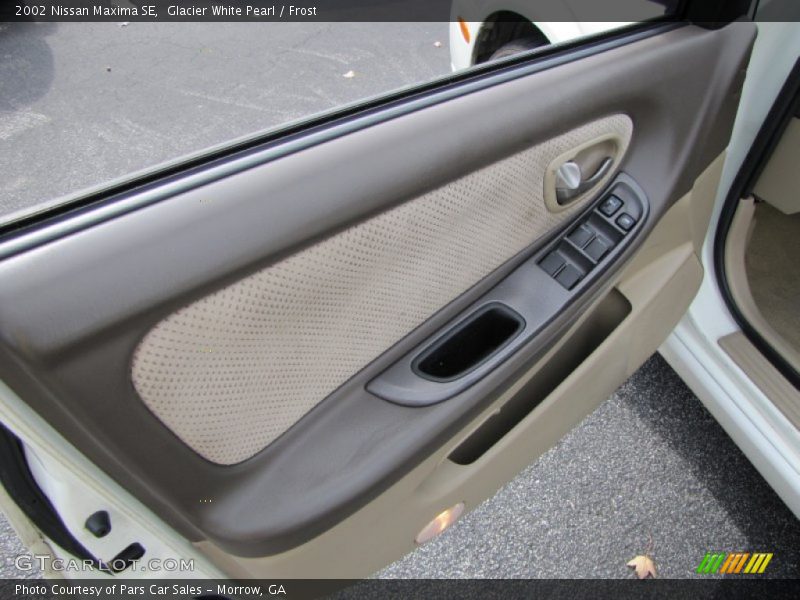 Glacier White Pearl / Frost 2002 Nissan Maxima SE