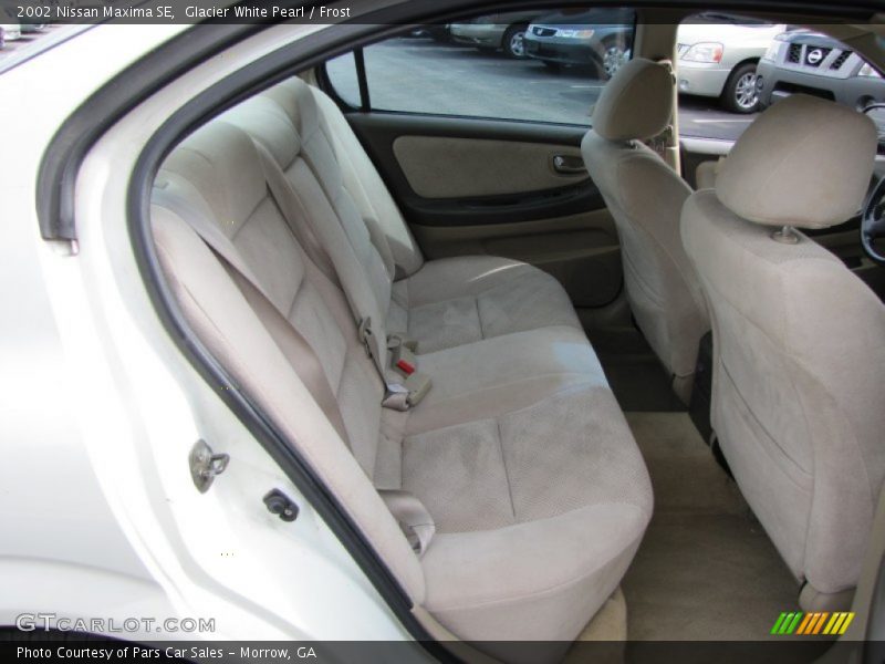Glacier White Pearl / Frost 2002 Nissan Maxima SE