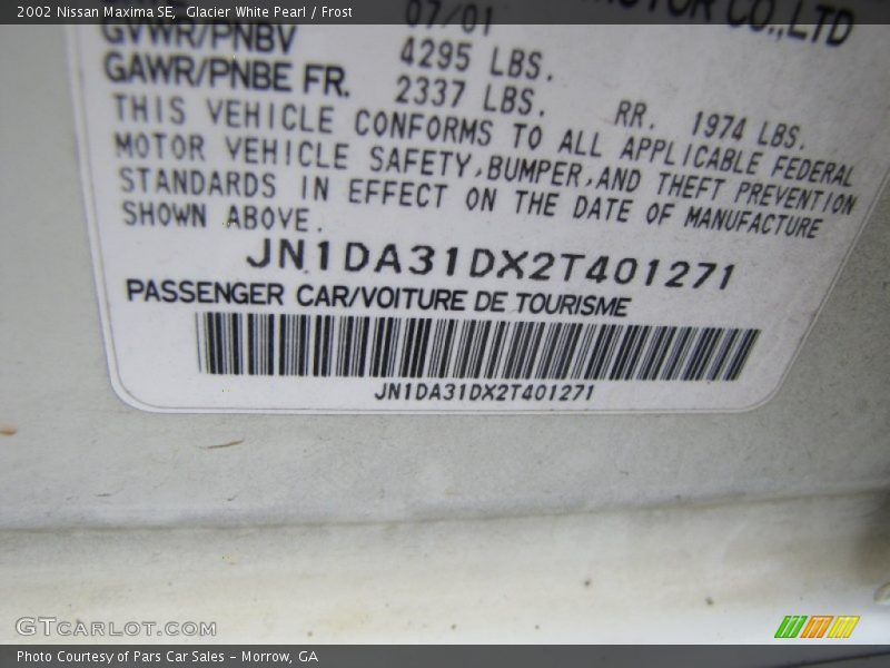 Glacier White Pearl / Frost 2002 Nissan Maxima SE