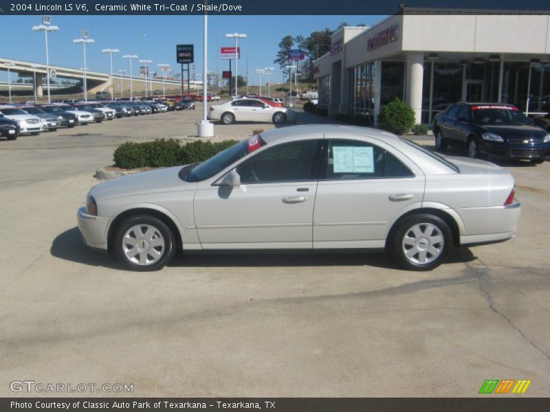 Ceramic White Tri-Coat / Shale/Dove 2004 Lincoln LS V6