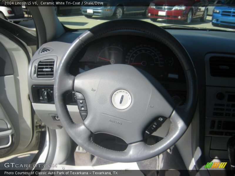 Ceramic White Tri-Coat / Shale/Dove 2004 Lincoln LS V6