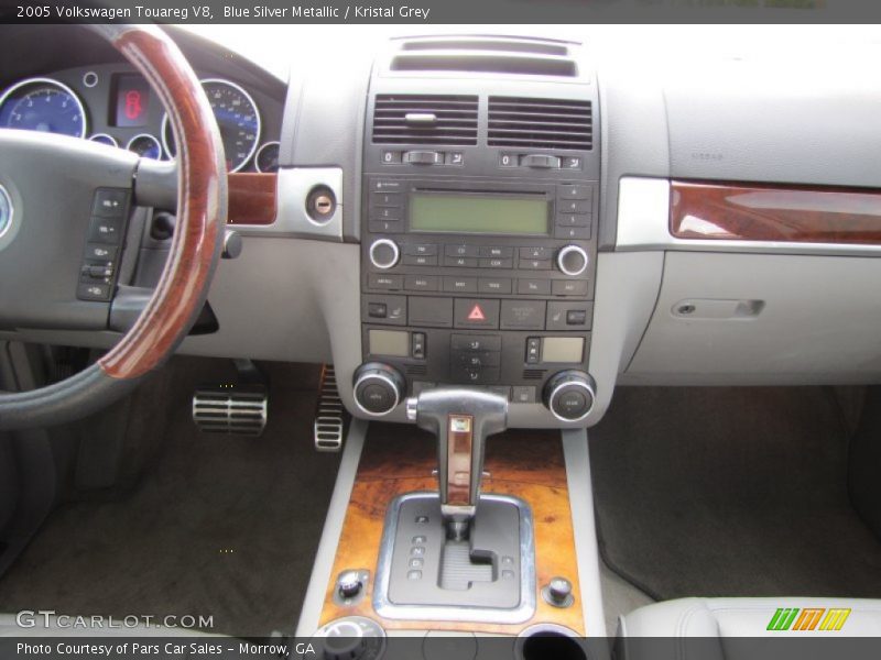Blue Silver Metallic / Kristal Grey 2005 Volkswagen Touareg V8
