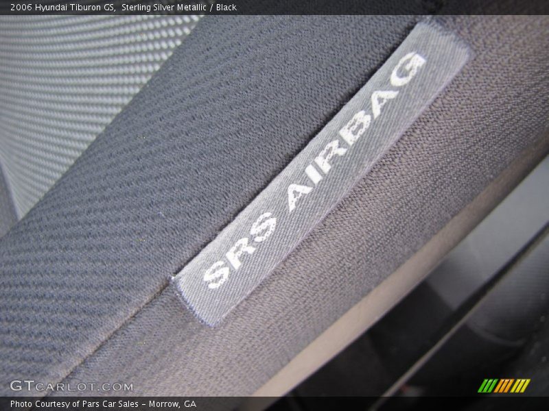 Sterling Silver Metallic / Black 2006 Hyundai Tiburon GS