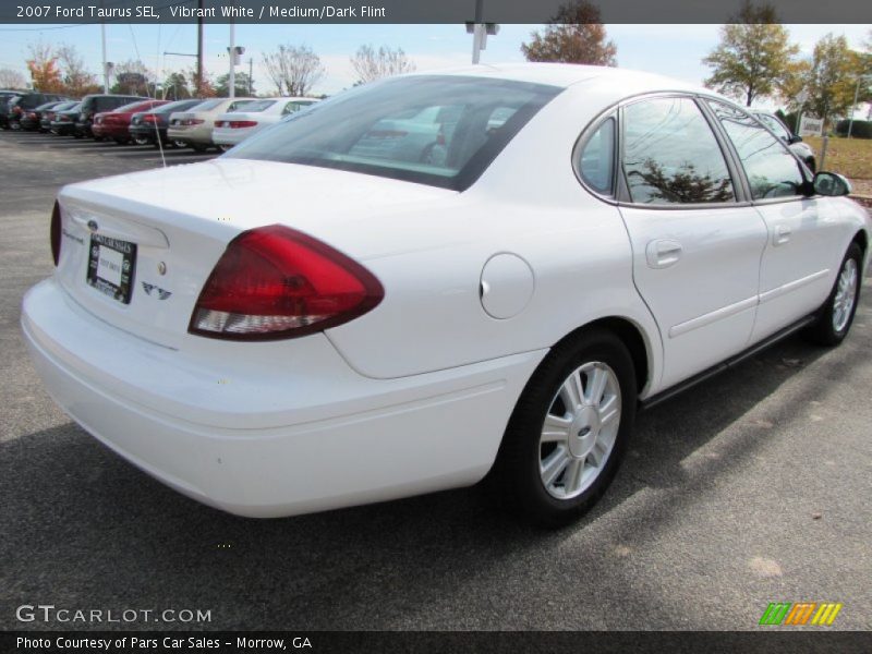 Vibrant White / Medium/Dark Flint 2007 Ford Taurus SEL