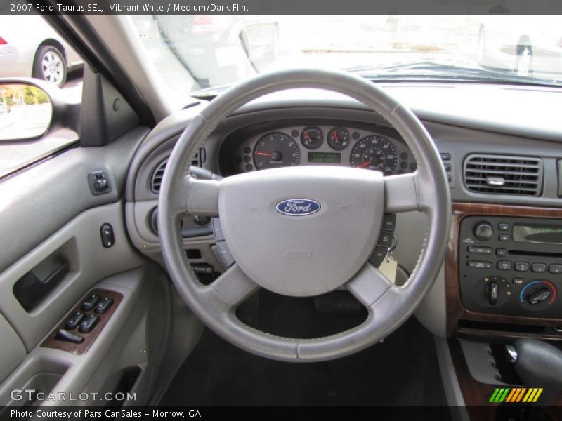 Vibrant White / Medium/Dark Flint 2007 Ford Taurus SEL